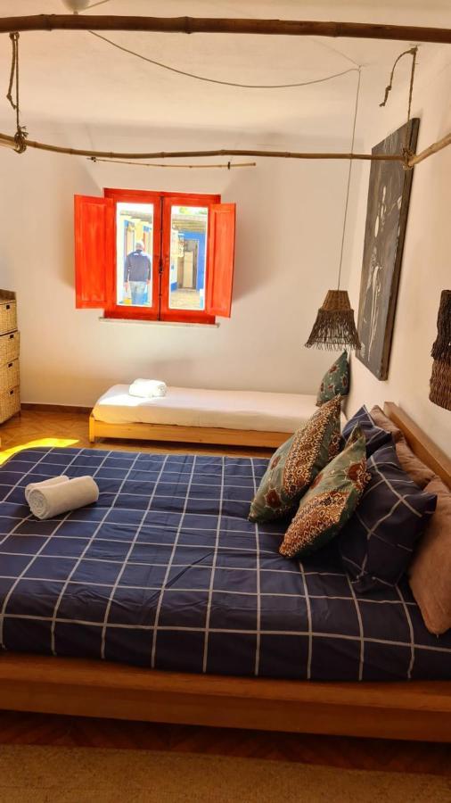 Baobab Moz Lodge Vila Nova de Milfontes Eksteriør billede