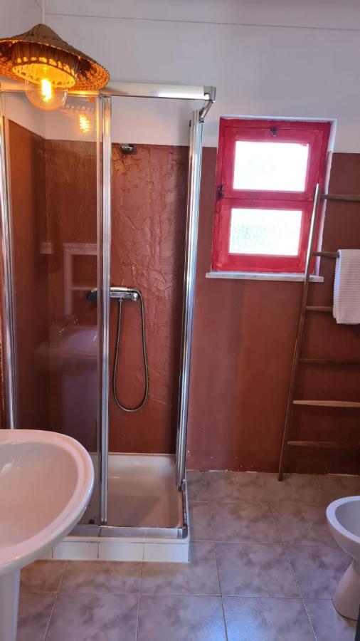 Baobab Moz Lodge Vila Nova de Milfontes Eksteriør billede