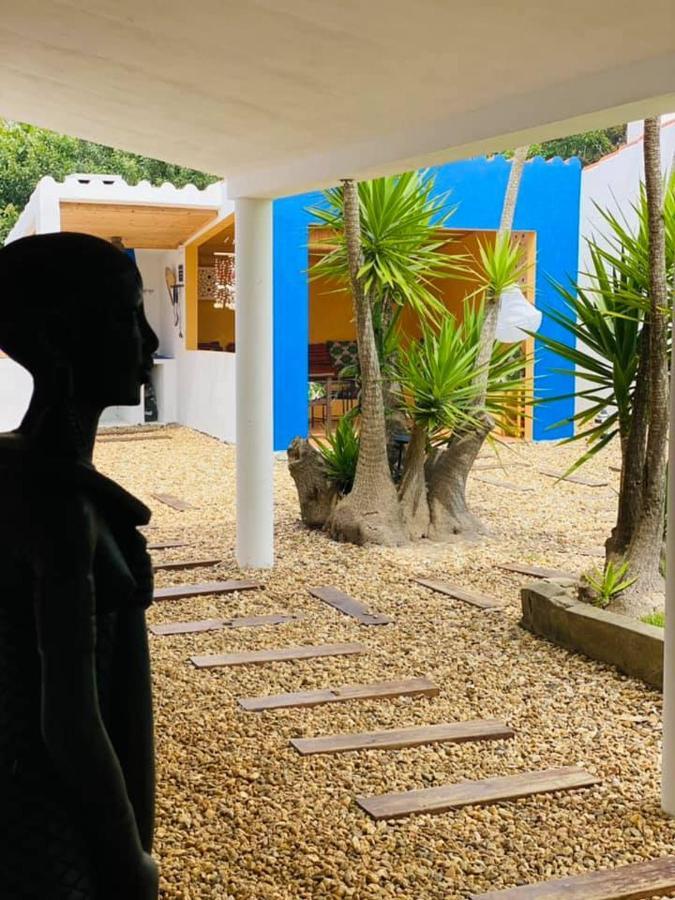 Baobab Moz Lodge Vila Nova de Milfontes Eksteriør billede