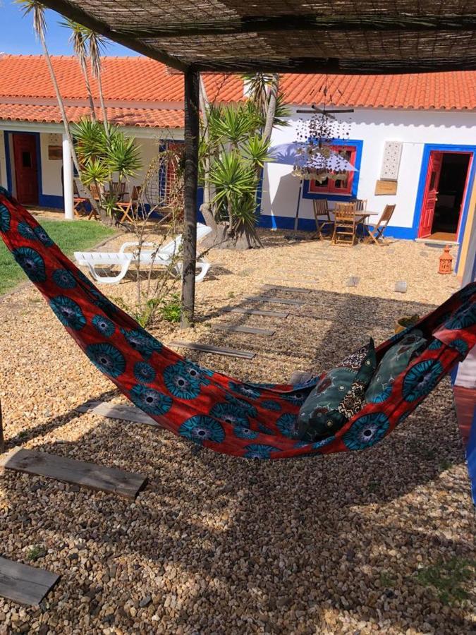 Baobab Moz Lodge Vila Nova de Milfontes Eksteriør billede